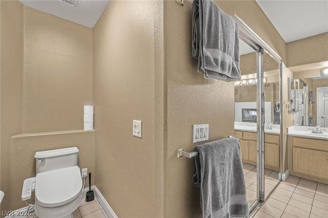 8821 Fall Green Avenue, Las Vegas, NV 89129