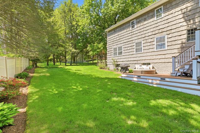 116 Burns Place, Briarcliff Manor, NY 10510