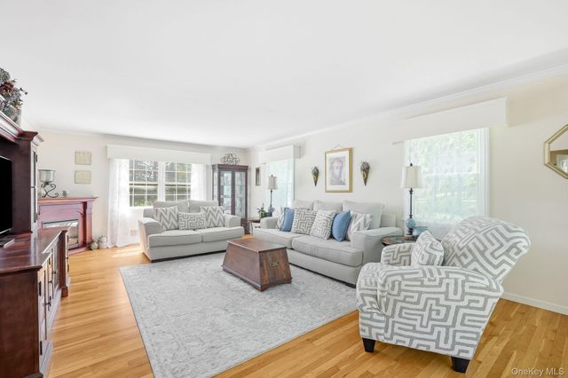 116 Burns Place, Briarcliff Manor, NY 10510