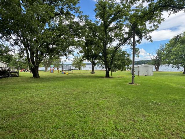 23570 S 624 Road, Wyandotte, OK 74370