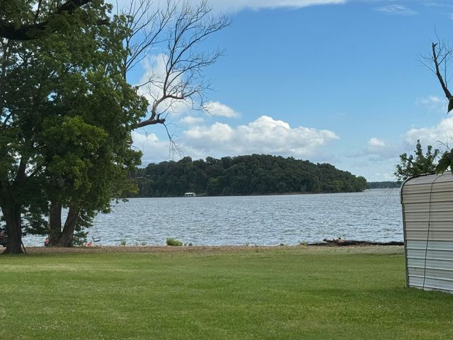 23570 S 624 Road, Wyandotte, OK 74370