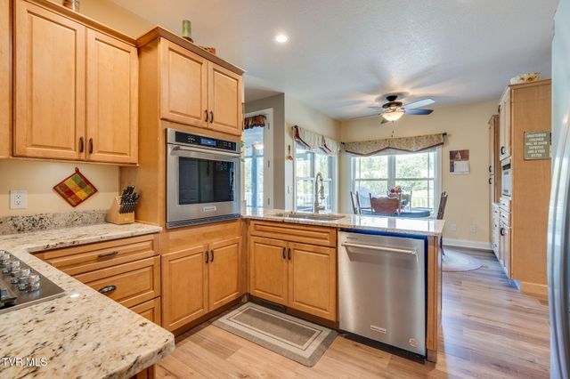 399 Carson Creek Road, Limestone, TN 37681