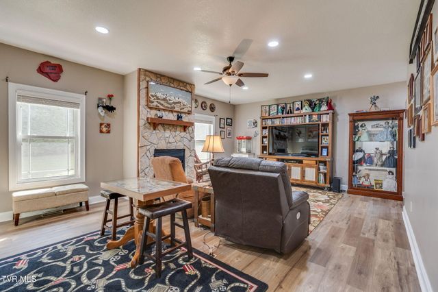 399 Carson Creek Road, Limestone, TN 37681