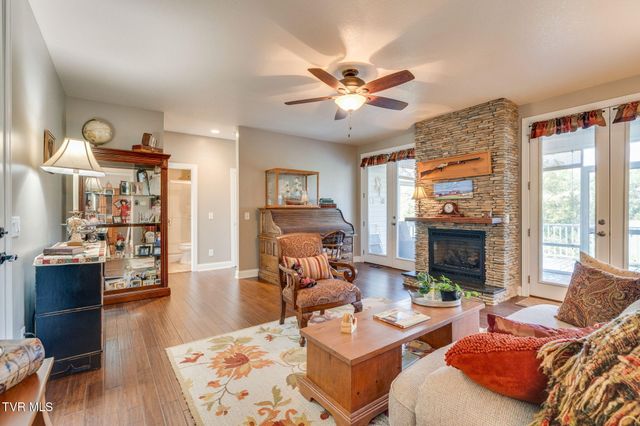 399 Carson Creek Road, Limestone, TN 37681