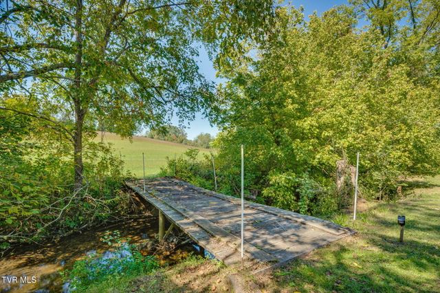 399 Carson Creek Road, Limestone, TN 37681