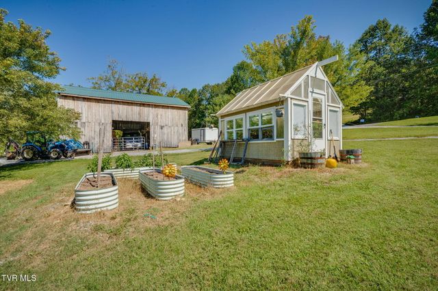 399 Carson Creek Road, Limestone, TN 37681