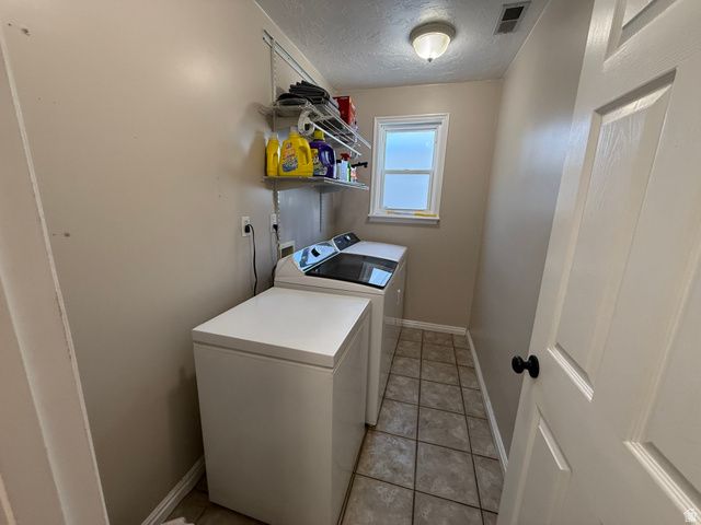 2672 W 3950 S, Roy, UT 84067