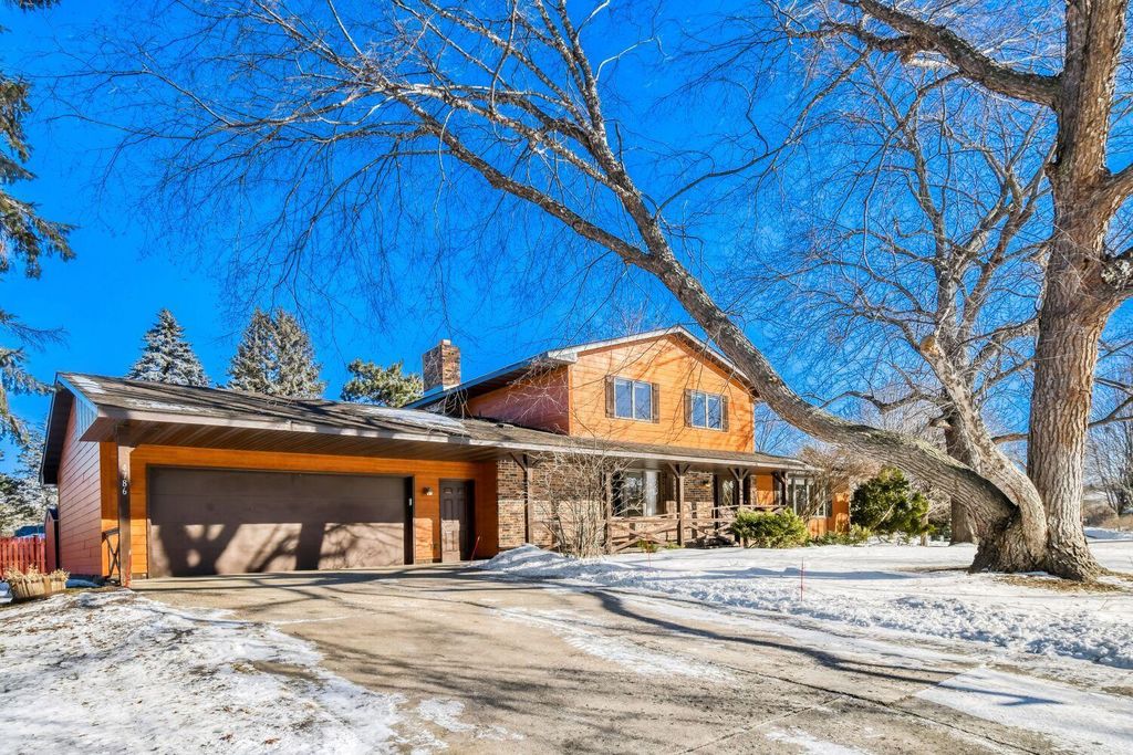 4786 Kent Way, Shoreview, MN 55126