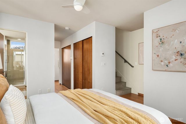 114 N 39th Street, Seattle, WA 98103