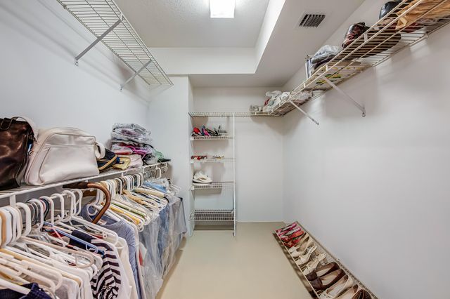 12565 Imperial Isle Drive 208, Boynton Beach, FL 33437