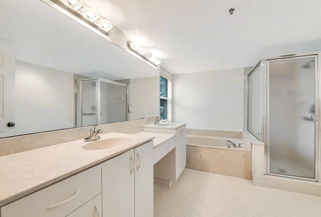 12565 Imperial Isle Drive 208, Boynton Beach, FL 33437