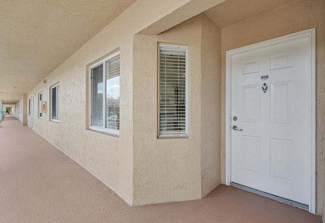12565 Imperial Isle Drive 208, Boynton Beach, FL 33437