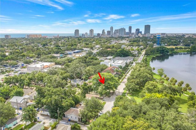 1949 5TH STREET N, St Petersburg, FL 33704