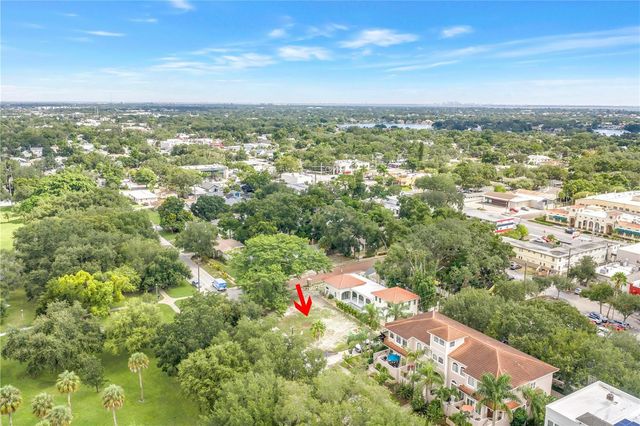 1949 5TH STREET N, St Petersburg, FL 33704