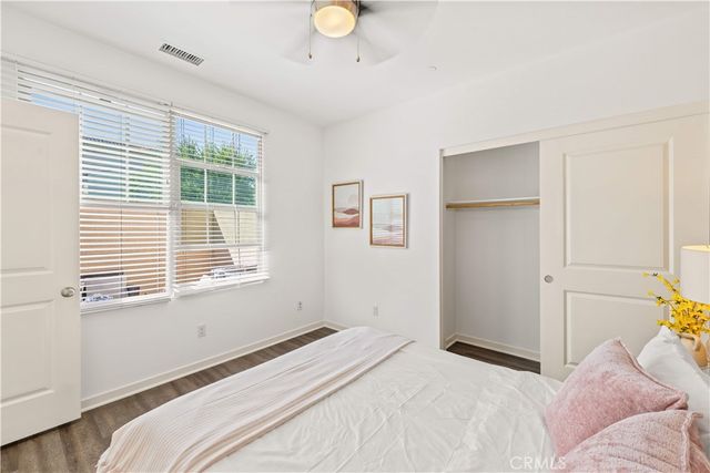 56 Bay Layrel, Irvine, CA 92618