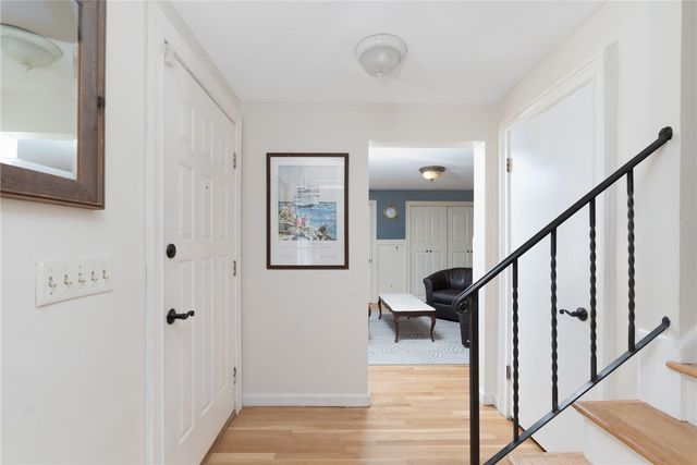 1 Gladridge Drive, East Greenwich, RI 02818