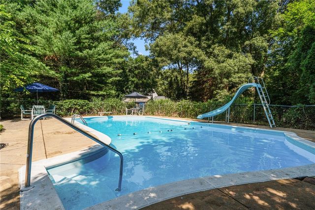 1 Gladridge Drive, East Greenwich, RI 02818