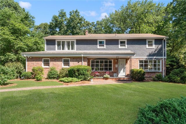 1 Gladridge Drive, East Greenwich, RI 02818