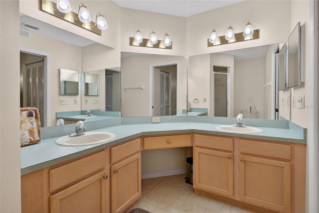 9077 SW 91ST CIRCLE, Ocala, FL 34481