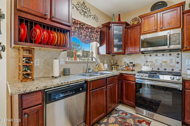 1957 SHREYA Street, El Paso, TX 79938