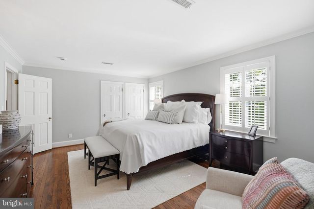 8504 LYNWOOD PL, Chevy Chase, MD 20815