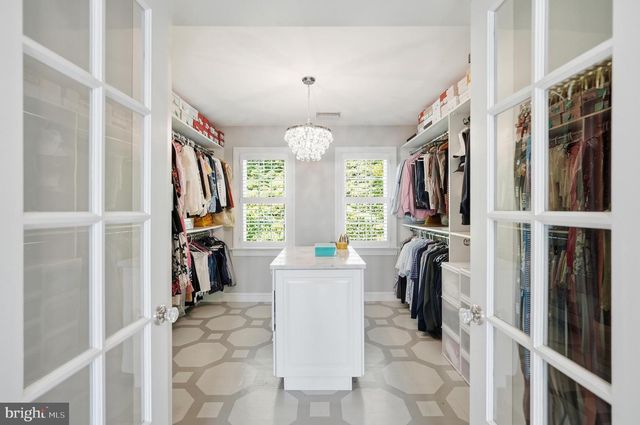 8504 LYNWOOD PL, Chevy Chase, MD 20815