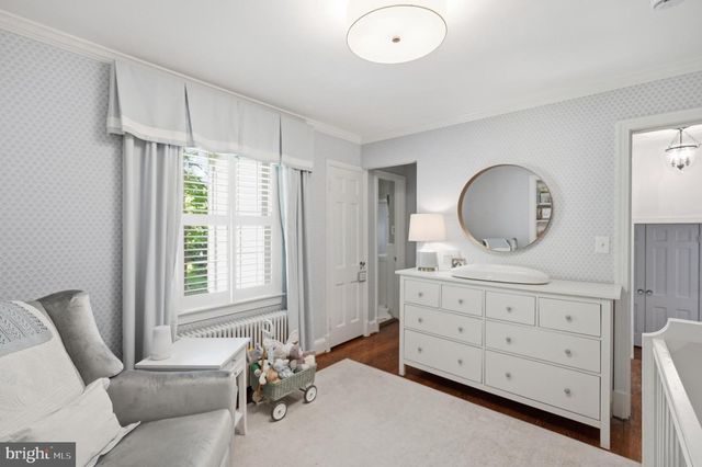 8504 LYNWOOD PL, Chevy Chase, MD 20815