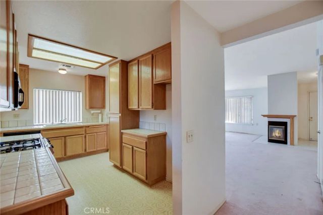 15920 Foxwood, Victorville, CA 92395