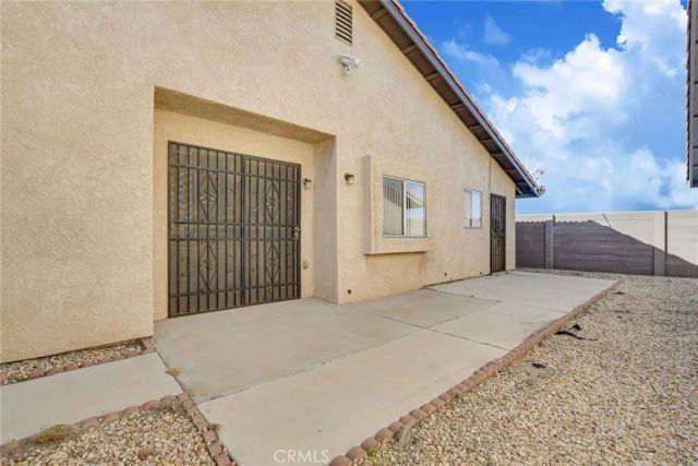 15920 Foxwood, Victorville, CA 92395
