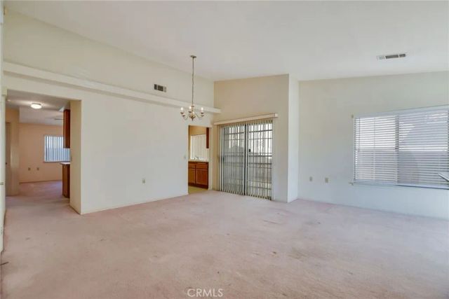 15920 Foxwood, Victorville, CA 92395