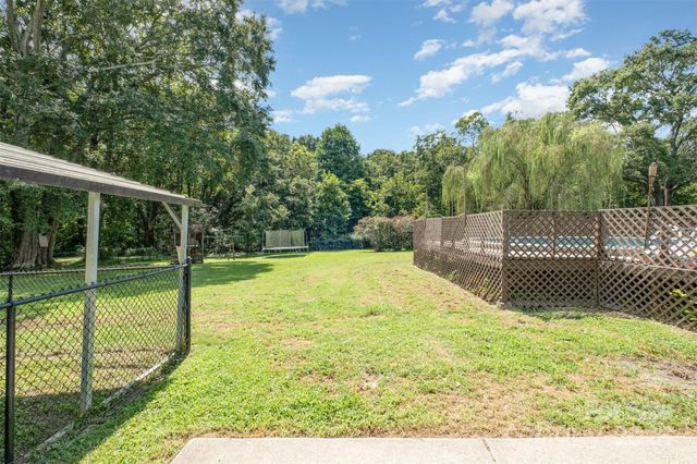 811 Cleveland Avenue, Grover, NC 28073