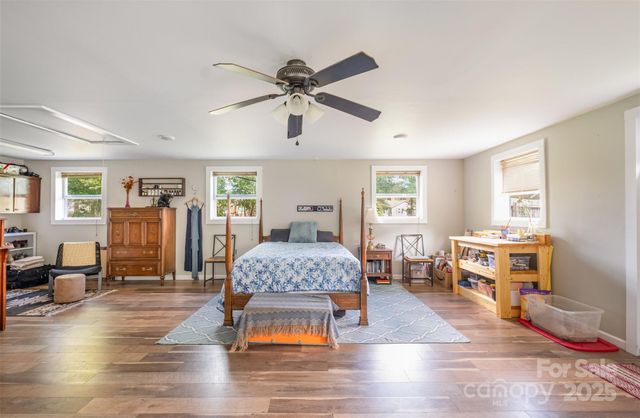 811 Cleveland Avenue, Grover, NC 28073