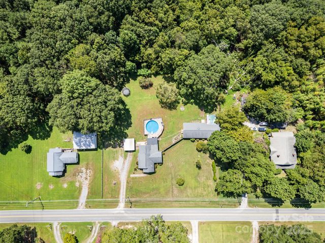 811 Cleveland Avenue, Grover, NC 28073