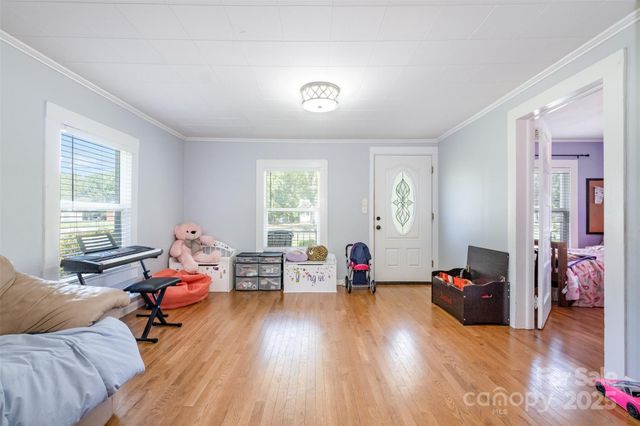 811 Cleveland Avenue, Grover, NC 28073