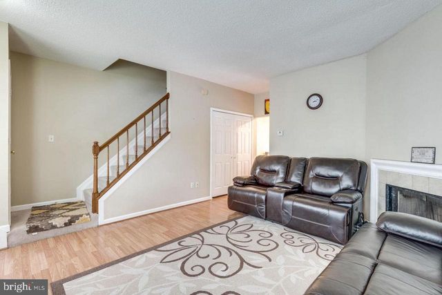3018 MCMASTER CT, Herndon, VA 20171