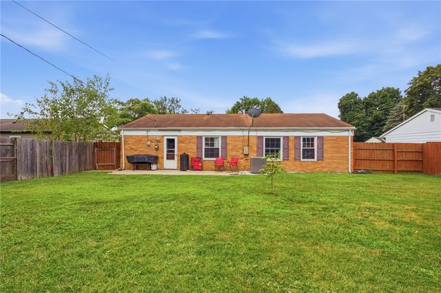 106 Corlington Drive, Springfield, OH 45506