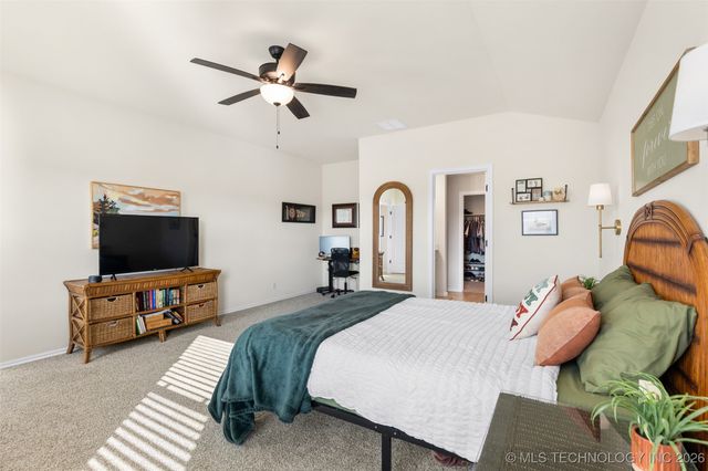 8986 E 163rd Street S, Bixby, OK 74008