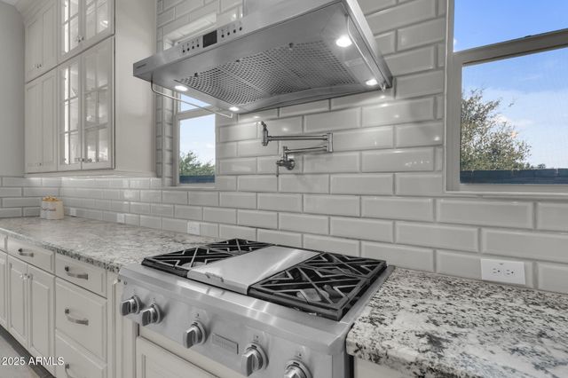 2351 E CHERRYWOOD Place, Chandler, AZ 85249