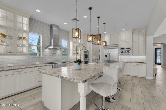 2351 E CHERRYWOOD Place, Chandler, AZ 85249