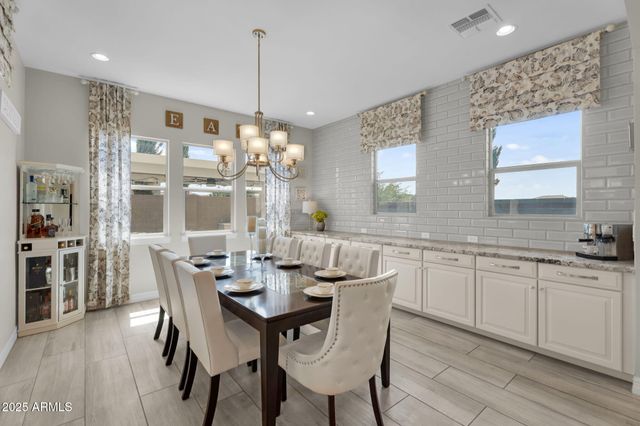 2351 E CHERRYWOOD Place, Chandler, AZ 85249