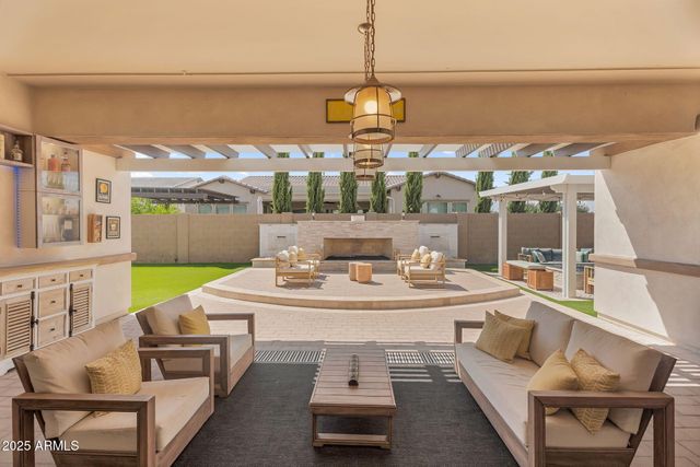 2351 E CHERRYWOOD Place, Chandler, AZ 85249