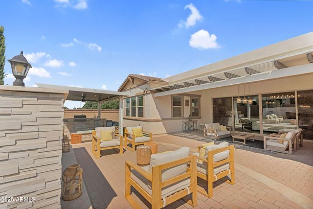 2351 E CHERRYWOOD Place, Chandler, AZ 85249