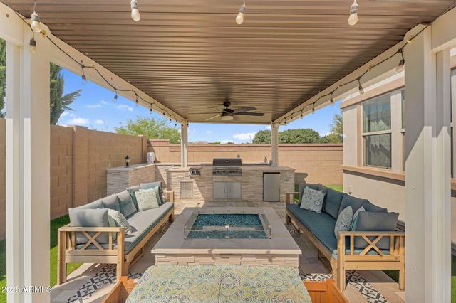 2351 E CHERRYWOOD Place, Chandler, AZ 85249