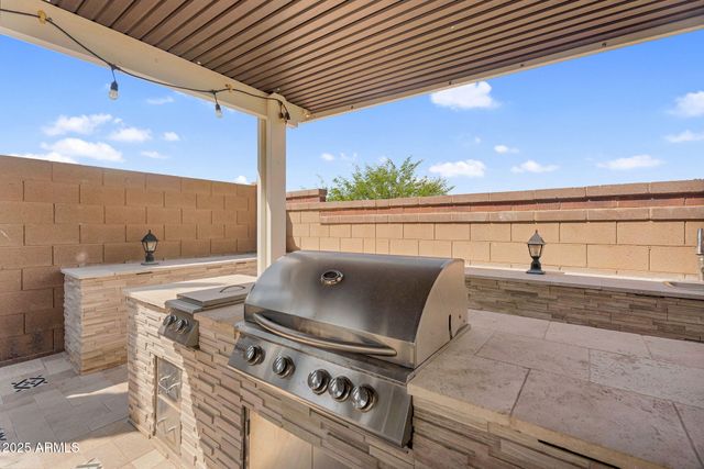 2351 E CHERRYWOOD Place, Chandler, AZ 85249