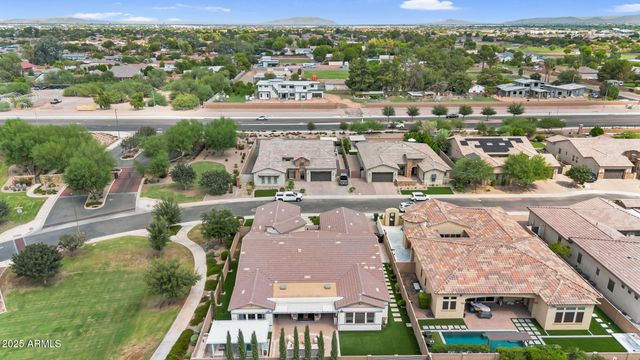 2351 E CHERRYWOOD Place, Chandler, AZ 85249