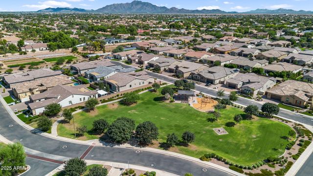 2351 E CHERRYWOOD Place, Chandler, AZ 85249