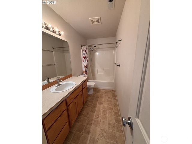 16312 NE 45th Street, Vancouver, WA 98682