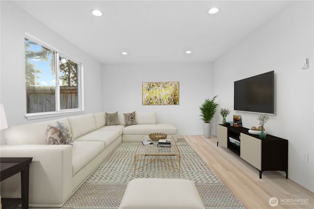 10405 13th Avenue Ct S, Tacoma, WA 98444