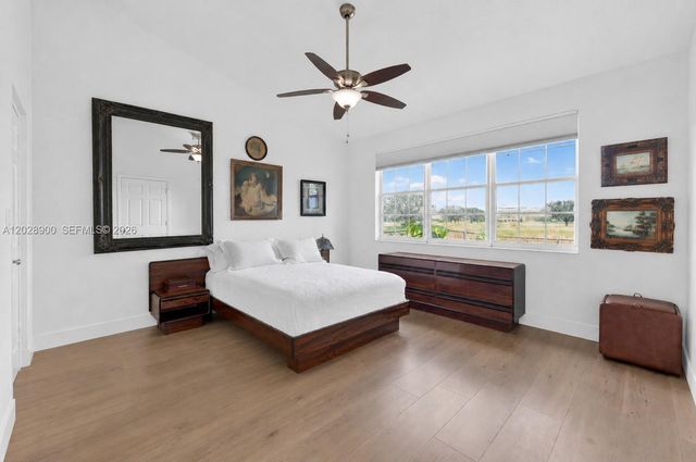 2411 SW Aragon Blvd 2, Sunrise, FL 33322