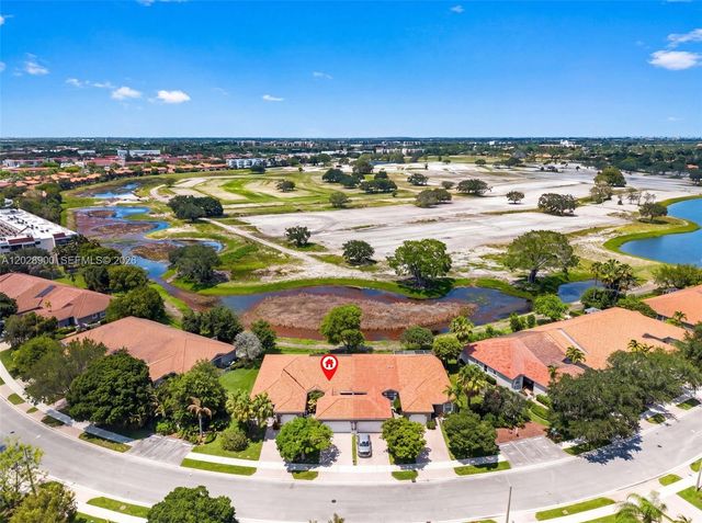 2411 SW Aragon Blvd 2, Sunrise, FL 33322